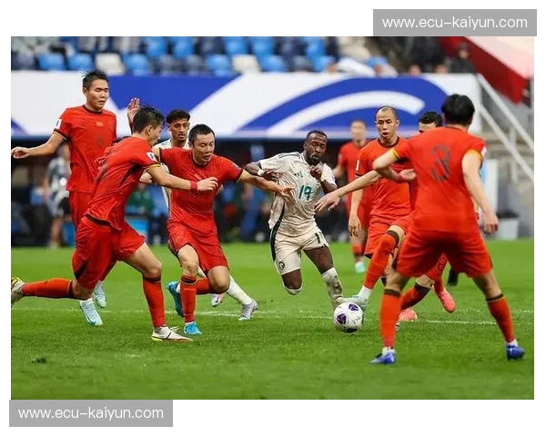 龙鹰之争：国足与印尼的命运博弈，谁才是亚洲足球的新变数？